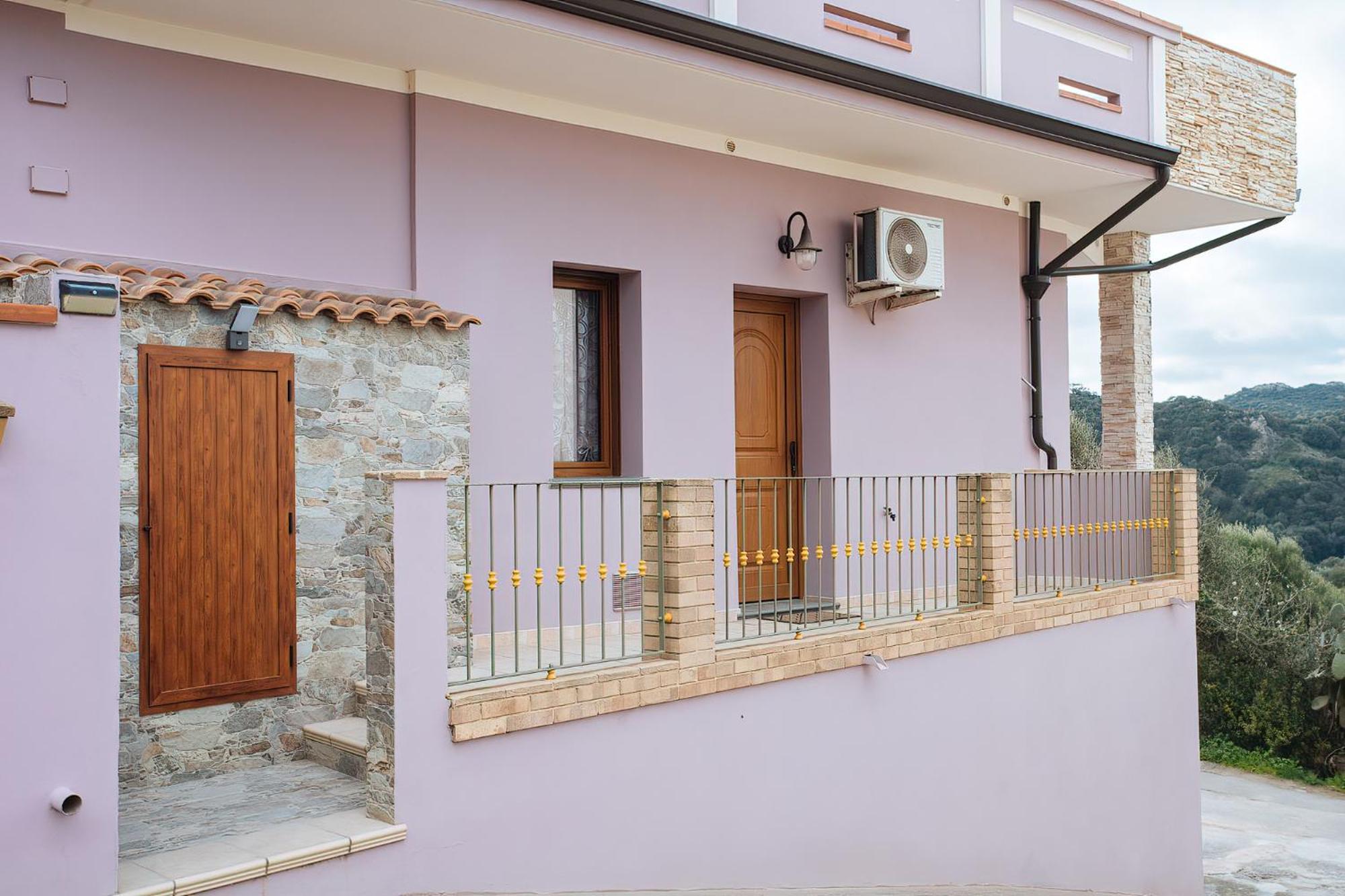 Sardinia's House Wifi Sea Hills And Mining History